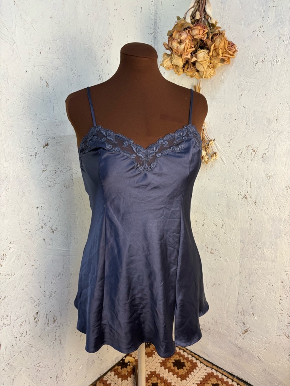 1999 Victoria’s Secret Purple Lace Slit Mini Slip Dress Size Medium